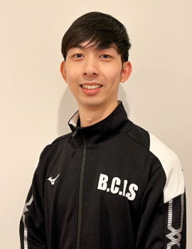 BCISシニア担任　ダニエル先生