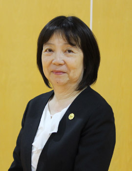 事務　なかじま先生