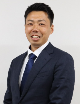 副園長・ミドル・ジュニア体育担任　けいすけ先生