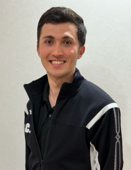 体育補助 アタ先生