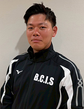 体育担任　しょうた先生