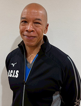 ヘッドティーチャー　ケン先生