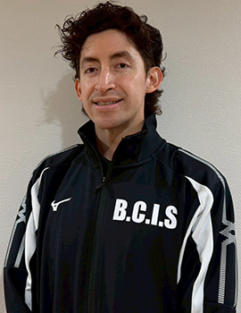 正課・課外担当　セバスチャン先生