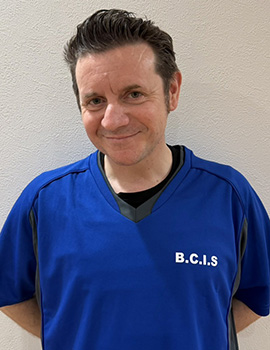 シニア担任　マイキー先生