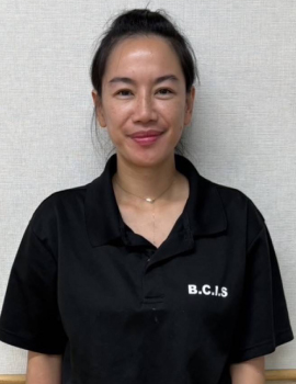 BCIS ジュニア担任　ガーリー先生