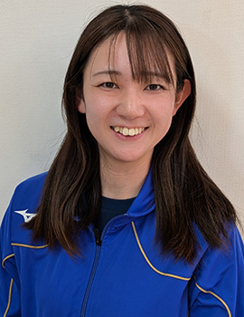 ミドル担任　しおり先生