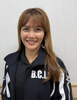 BCISセミジュニア担任　ゆり先生