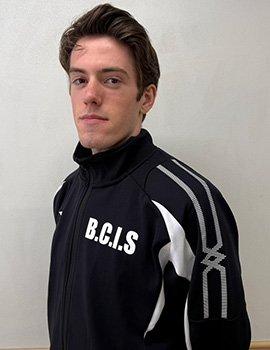 BCIS体育補助　ウィッセル先生