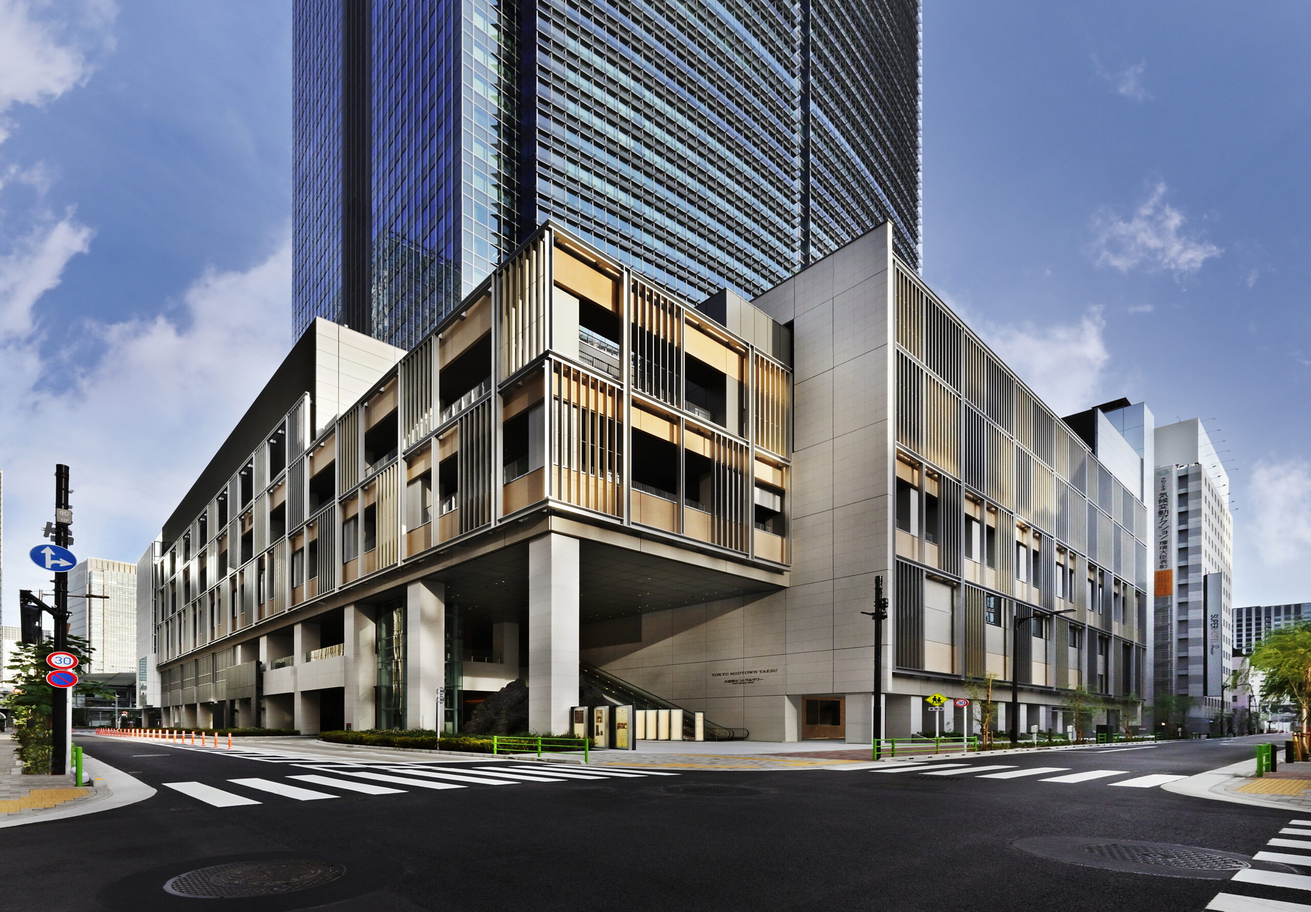 【２０２４年８月２３日新規施設オープン】東京駅地下直結東京ミッドタウン八重洲内　八重洲スクールシェア運営受託決定